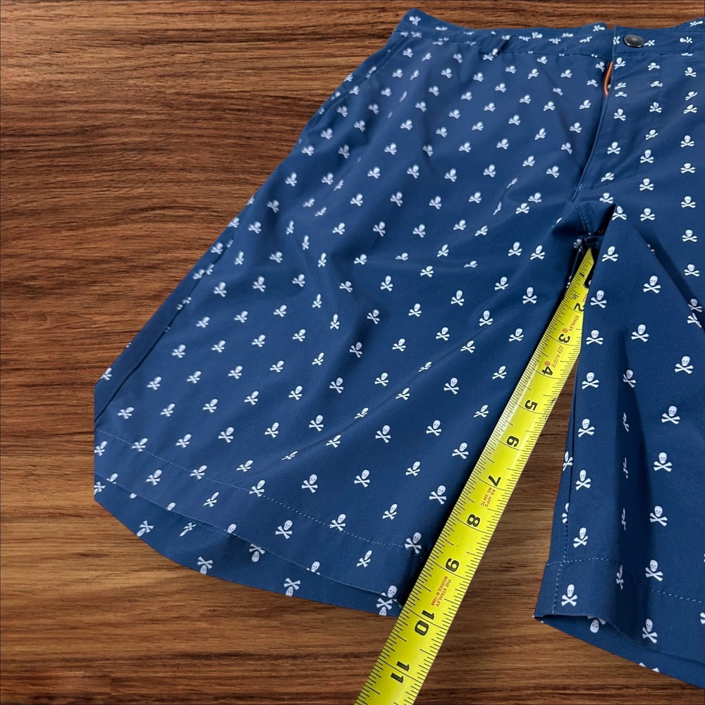 Peter Millar Crown‎ Sport Mens Golf Shorts Blue Skull Print Size 34 - Picture 3 of 8